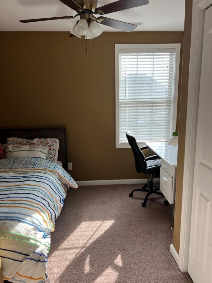 Five Stars Luxury Home Clarksville Eksteriør billede