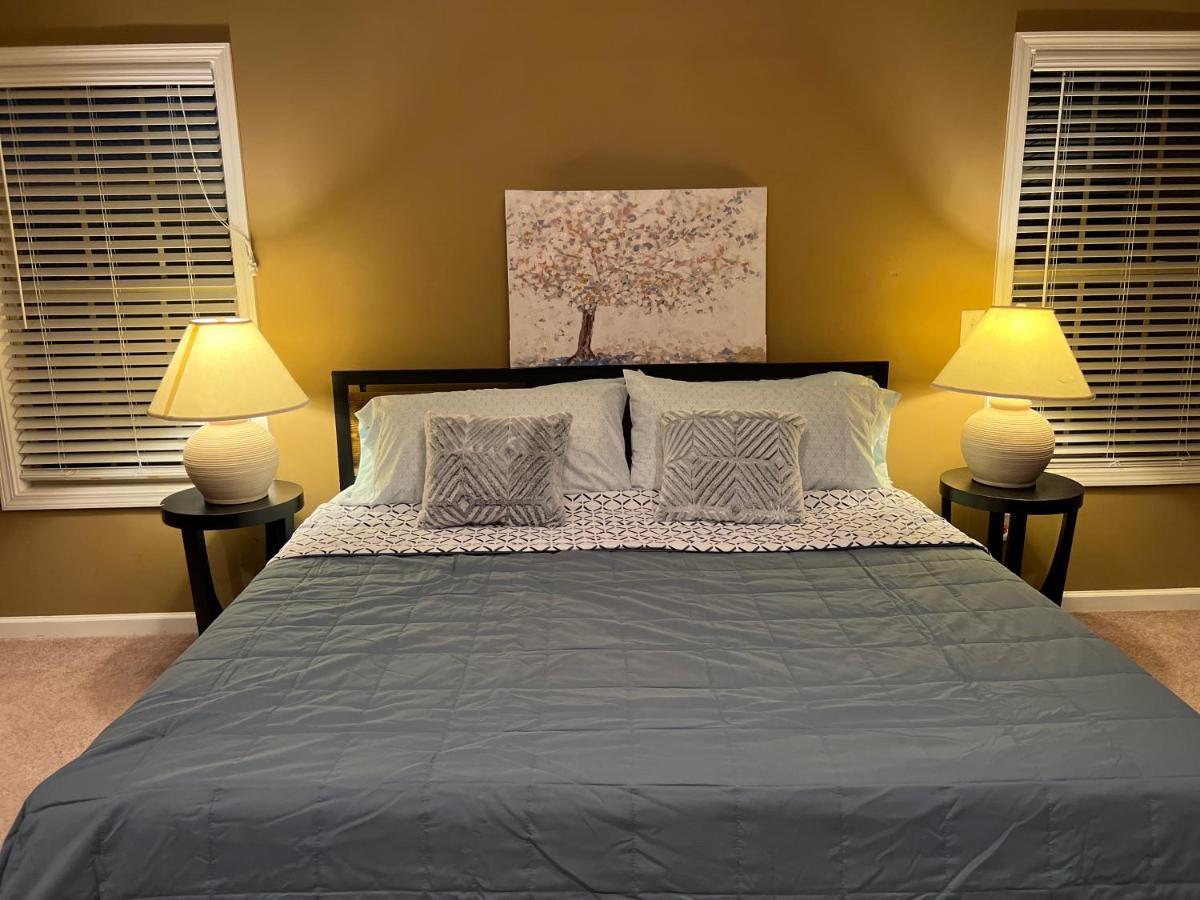 Five Stars Luxury Home Clarksville Eksteriør billede